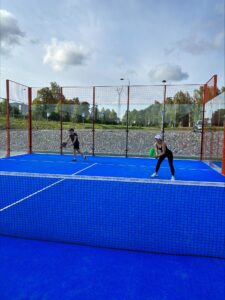 Padelkenttä